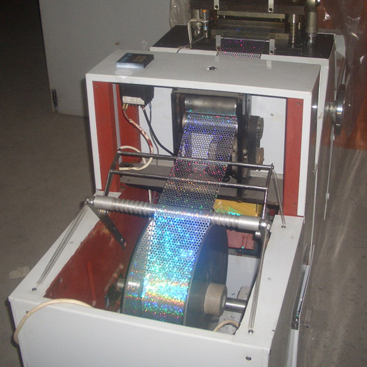 珠片紗機(jī)器展示-2